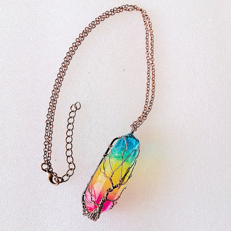 Stone crystal pendant necklace with crystal-column pendant and rainbow-inspired design